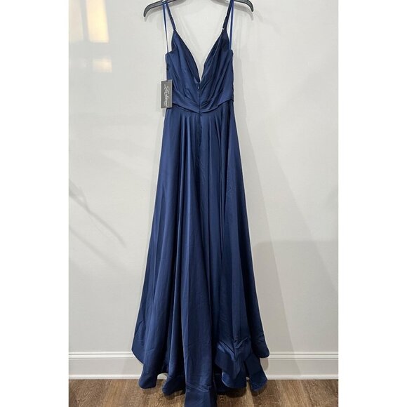 New LA FEMME Size 2 PROM Long Dress 28607 Navy *Stain* - Picture 10 of 16